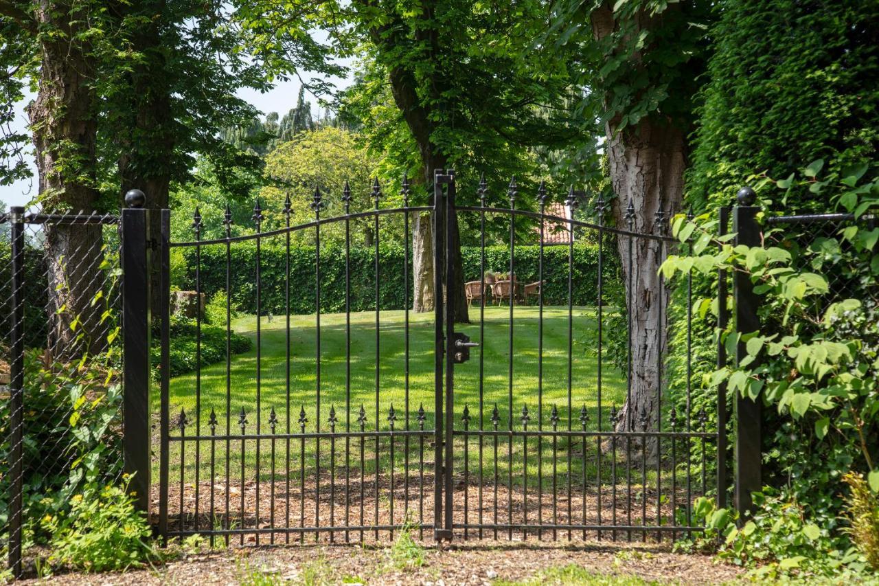 Boutique B&B De Pastory Zuiddorpe Bagian luar foto